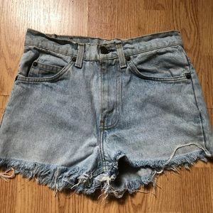 Vintage Levis Orange Tab Cuttoff Jean Shorts Sz 28